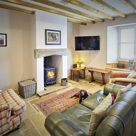 Cumbria, En-suite Bathrooms, North Pennines * Alston