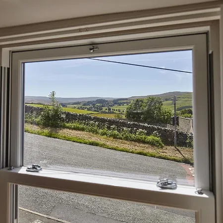 Cumbria, En-suite Bathrooms, North Pennines *